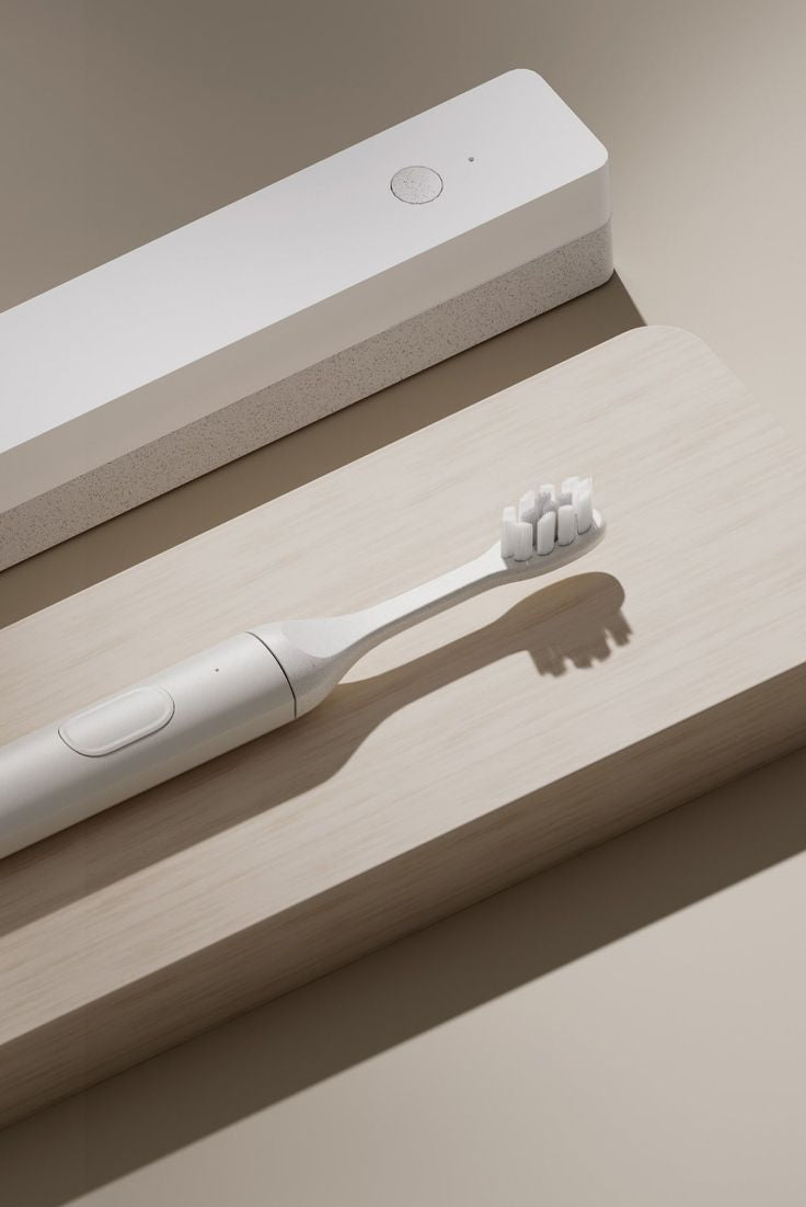 Basic Toothtech Brush
